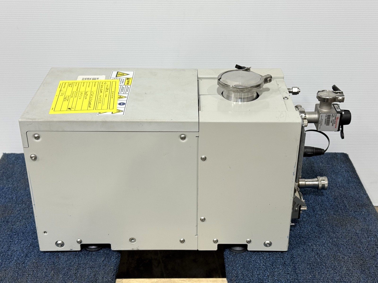 Edwards IXL 120N Dry Vacuum Pump Module IXL120 (Missing Front Cover)1