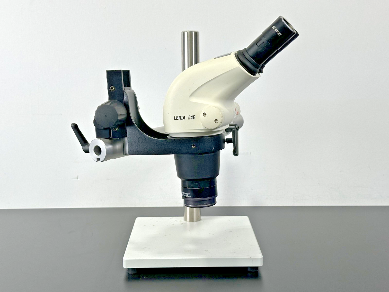 Leica S4E Stereo Zoom Microscope 0.63X Lens 10X Eyepieces Boom Stand Untested2