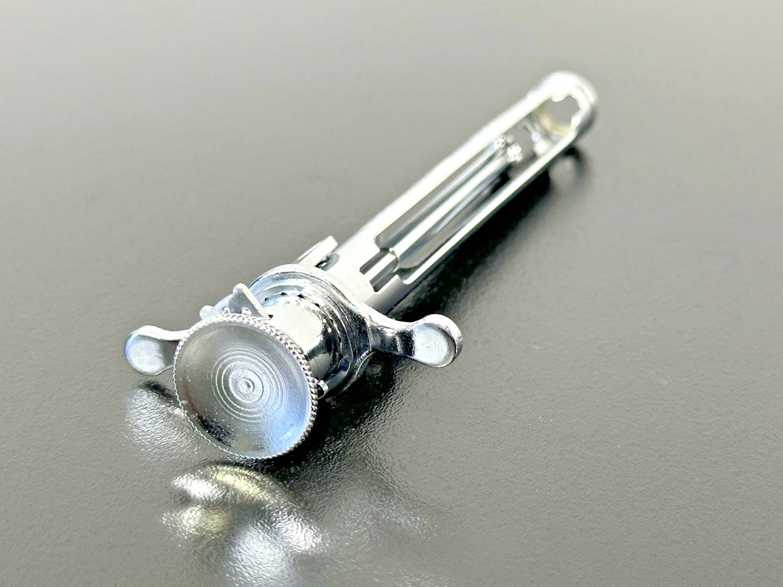Wyeth TUBEX Model 44 Reusable Cartridge Syringe Holder1