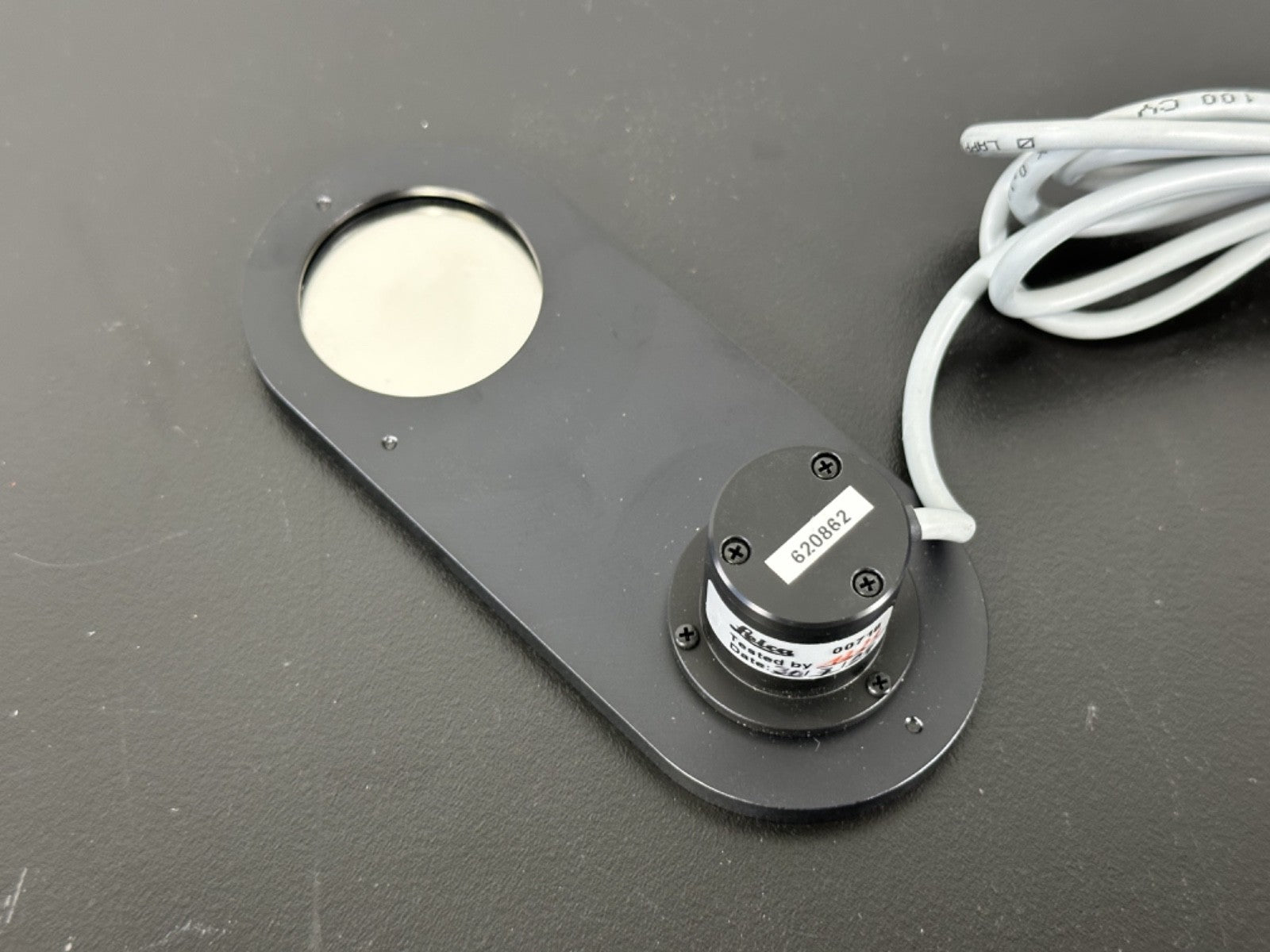 Leica 620862 Optical Sensor Assembly w/ Cable & Mounting Plate2