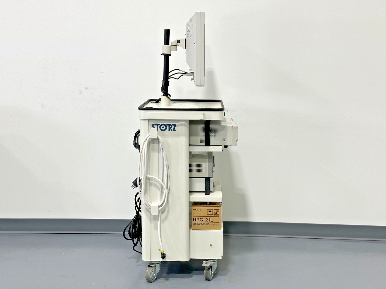 Karl Storz Xenon Nova 175 Telecam DX II Endoscopy Tower Cart Sony UP 51MD8