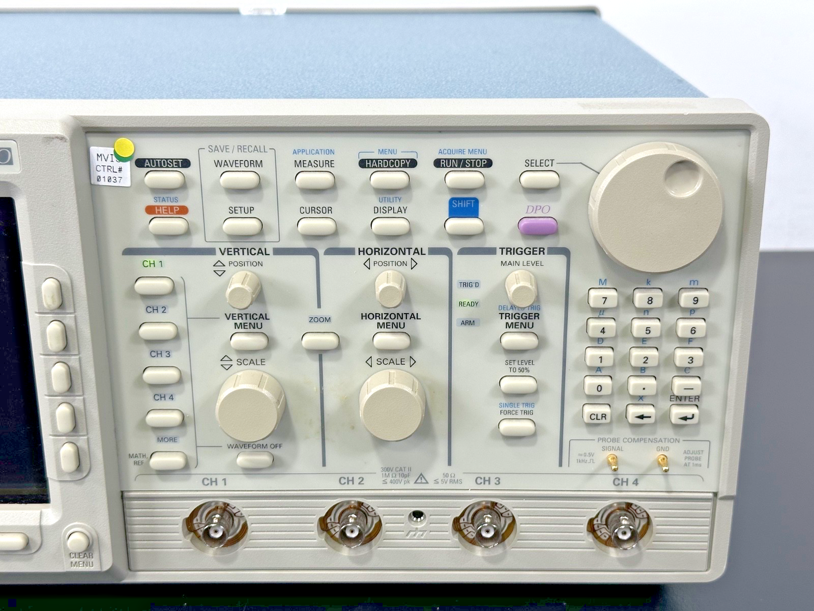 Tektronix TDS784D 1GHz 4GS/s 4 Channel DPO Oscilloscope Powers On working2