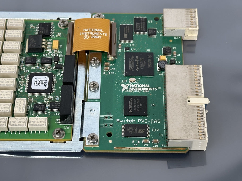 National Instruments NI PXI 2527 PXI Relay Switch Module Card2