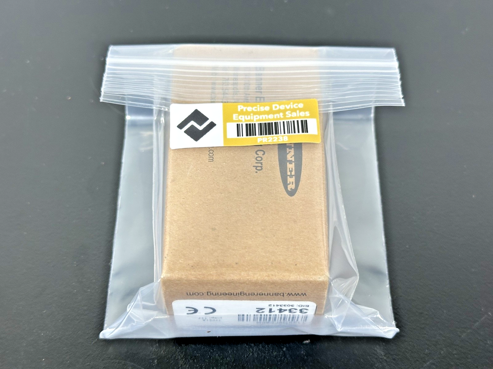 Banner T18SN6FF50Q Photoelectric Sensor 10 30VDC w/ Box & Manual6