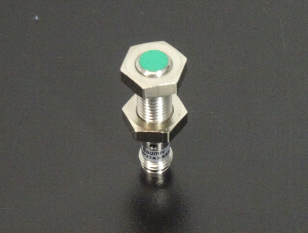 Baumer 08P17A3/S35L Proximity Switch1