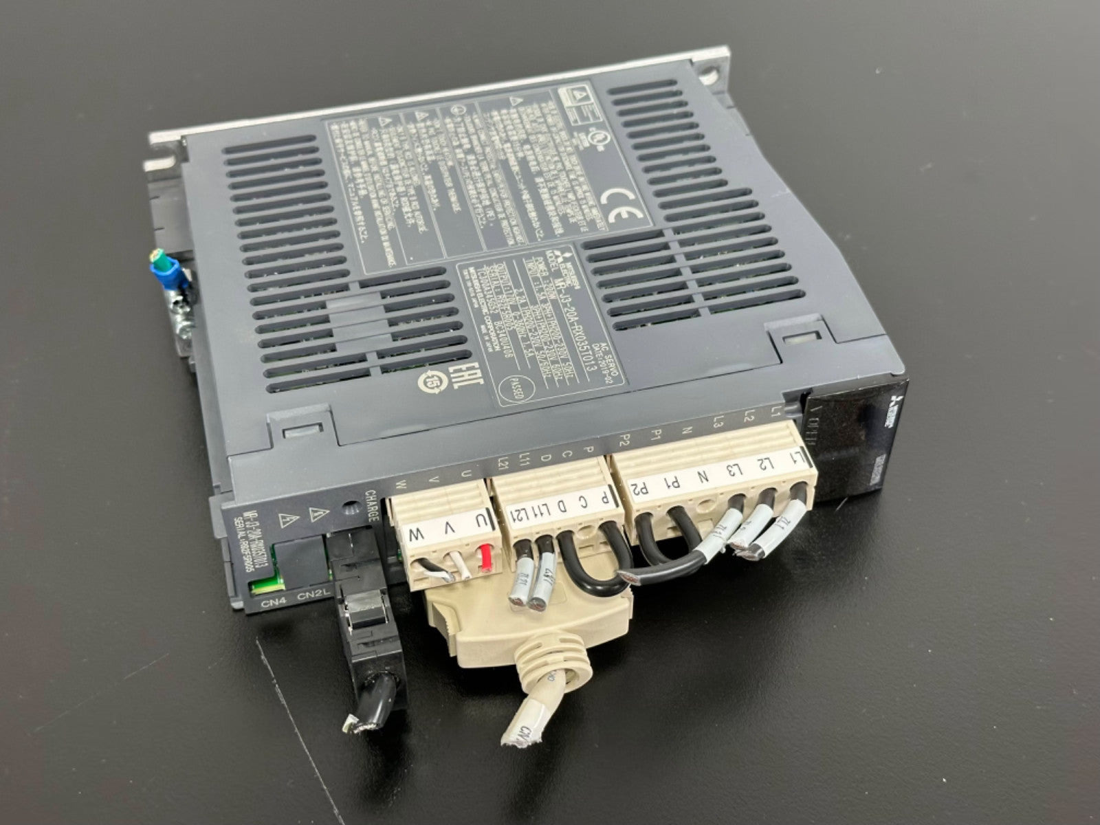 Mitsubishi MR J3 20A RX035T013 AC Servo Drive 200W Amplifier 200 230V2