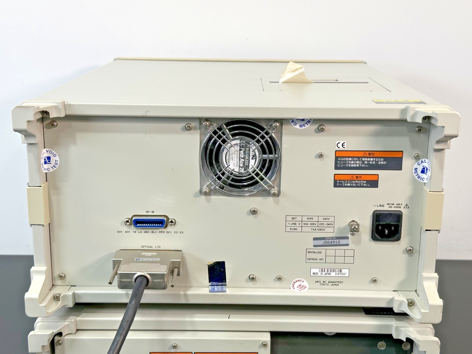Advantest Q8347 Optical Spectrum Analyzer 350–1750nm 2 Piece System Working5