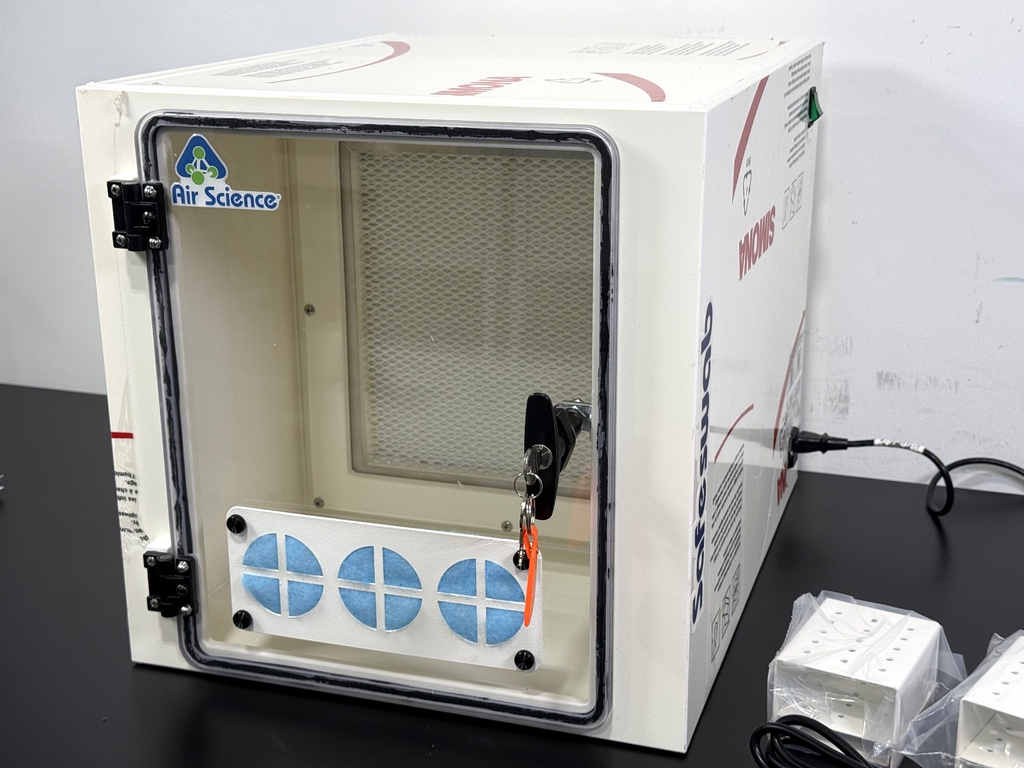 Air Science FDC 001 A Usa Air Science Purair SAFESWAB Swab Drying Cabinet1