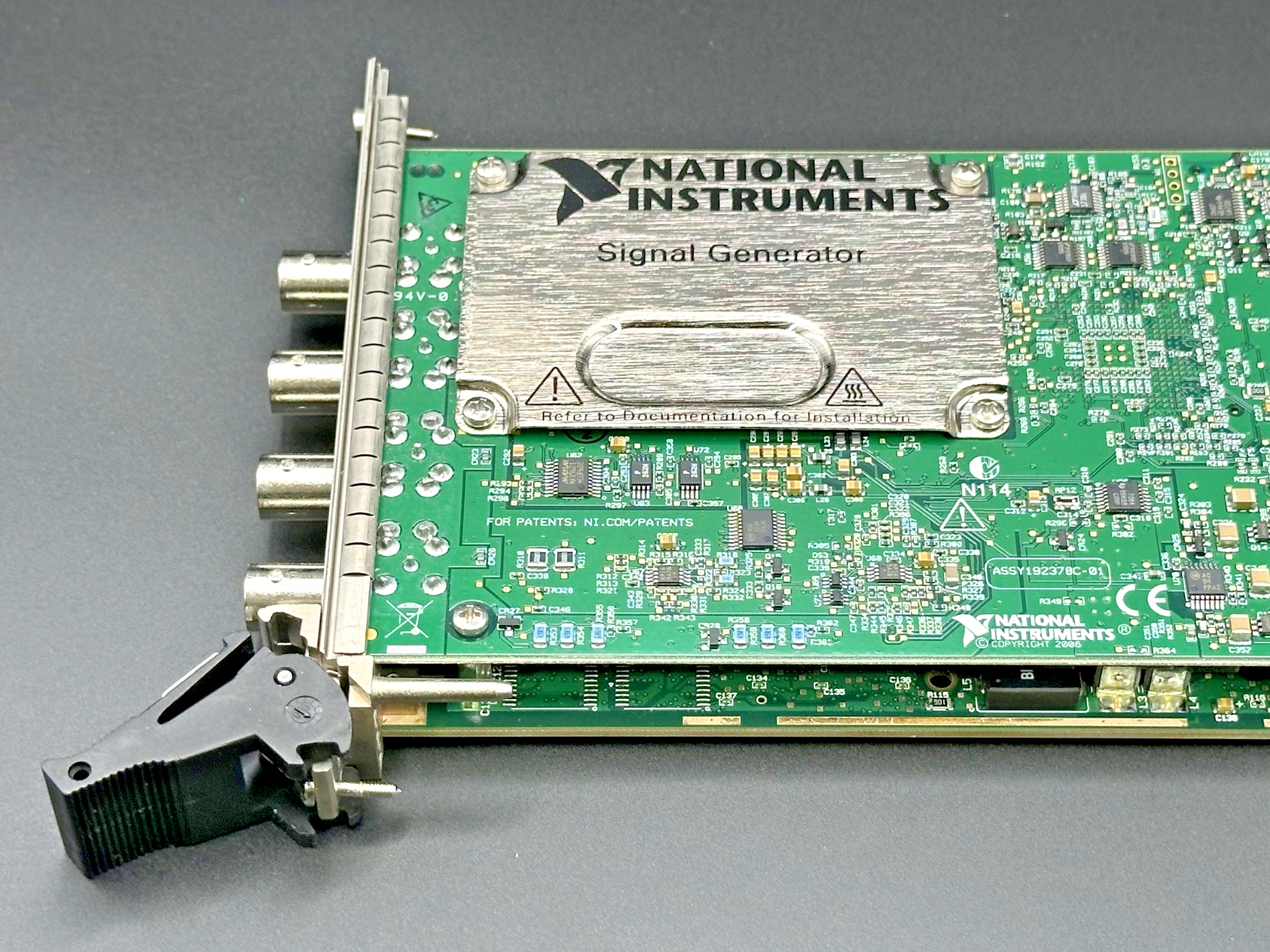 National Instruments NI PXI 5402 20MHz 14 Bit PXI Signal Generator4