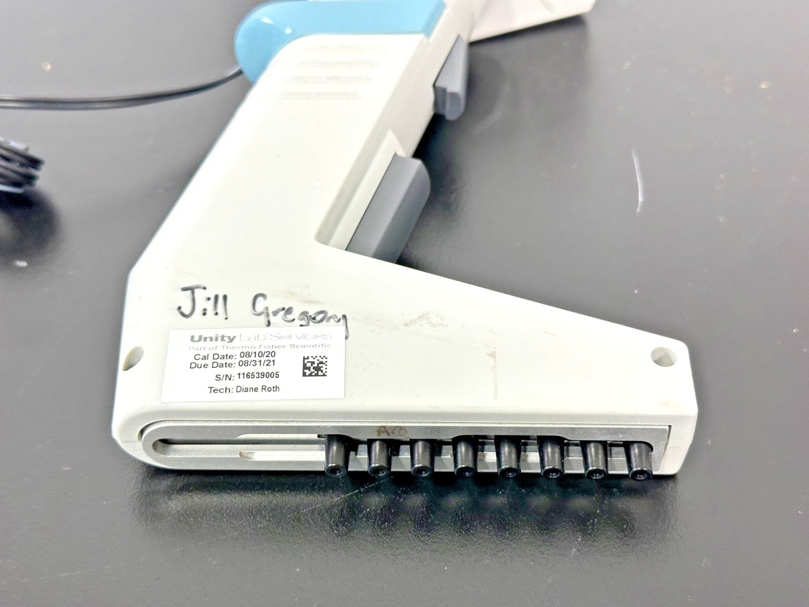 Matrix Impact2 8 Channel 50 250µL Electronic Pipette w/ Charger Used Powers On3