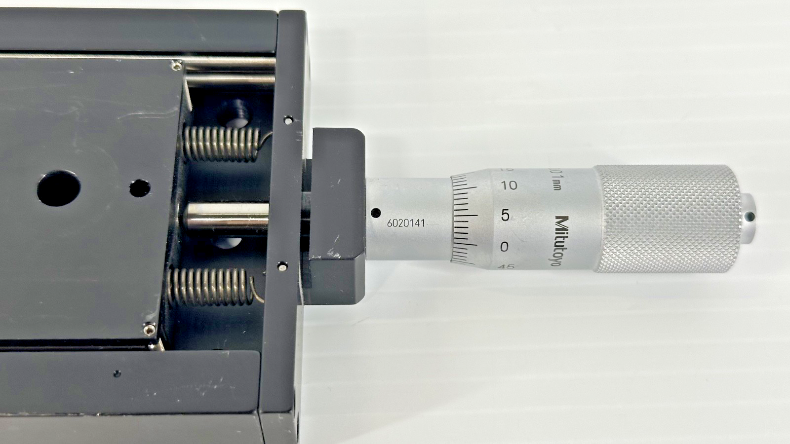 Thorlabs 25mm Manual Linear Translation Stage w/ Mitutoyo Micrometer4