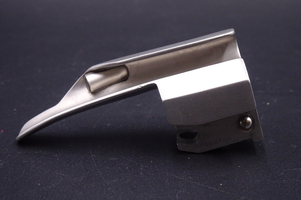 Rusch Mil 00 Laryngoscope Blade, Fiber Optic3