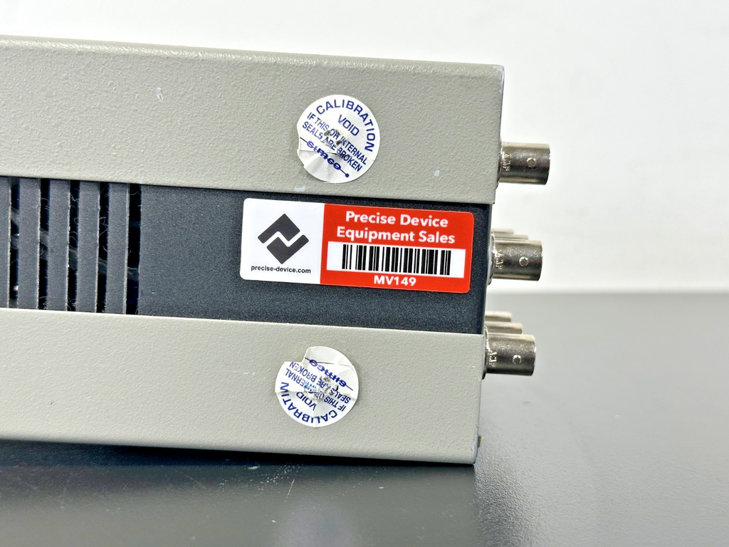 Stanford Research Systems DS345 30MHz Synthesized Function Generator For Parts8