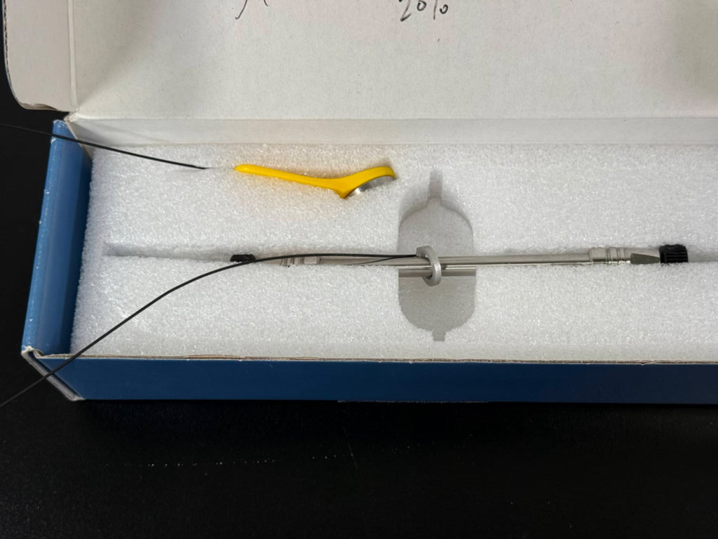 Waters Acquity UPLC BEH C18 Column 2.1x100mm 1.7µm 1860023523