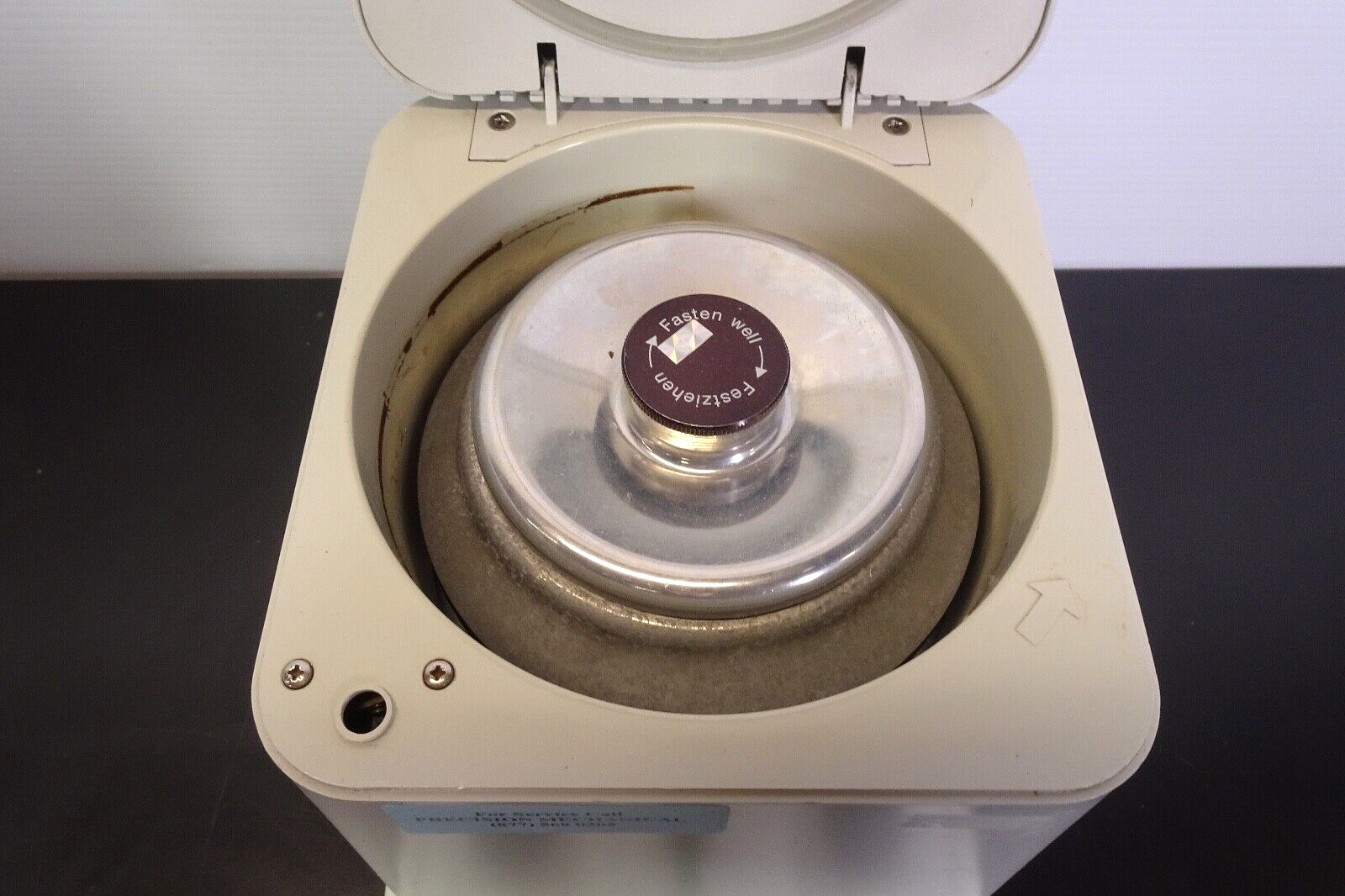 Eppendorf 5415C BenchTop Microcentrifuge w/Rotor2