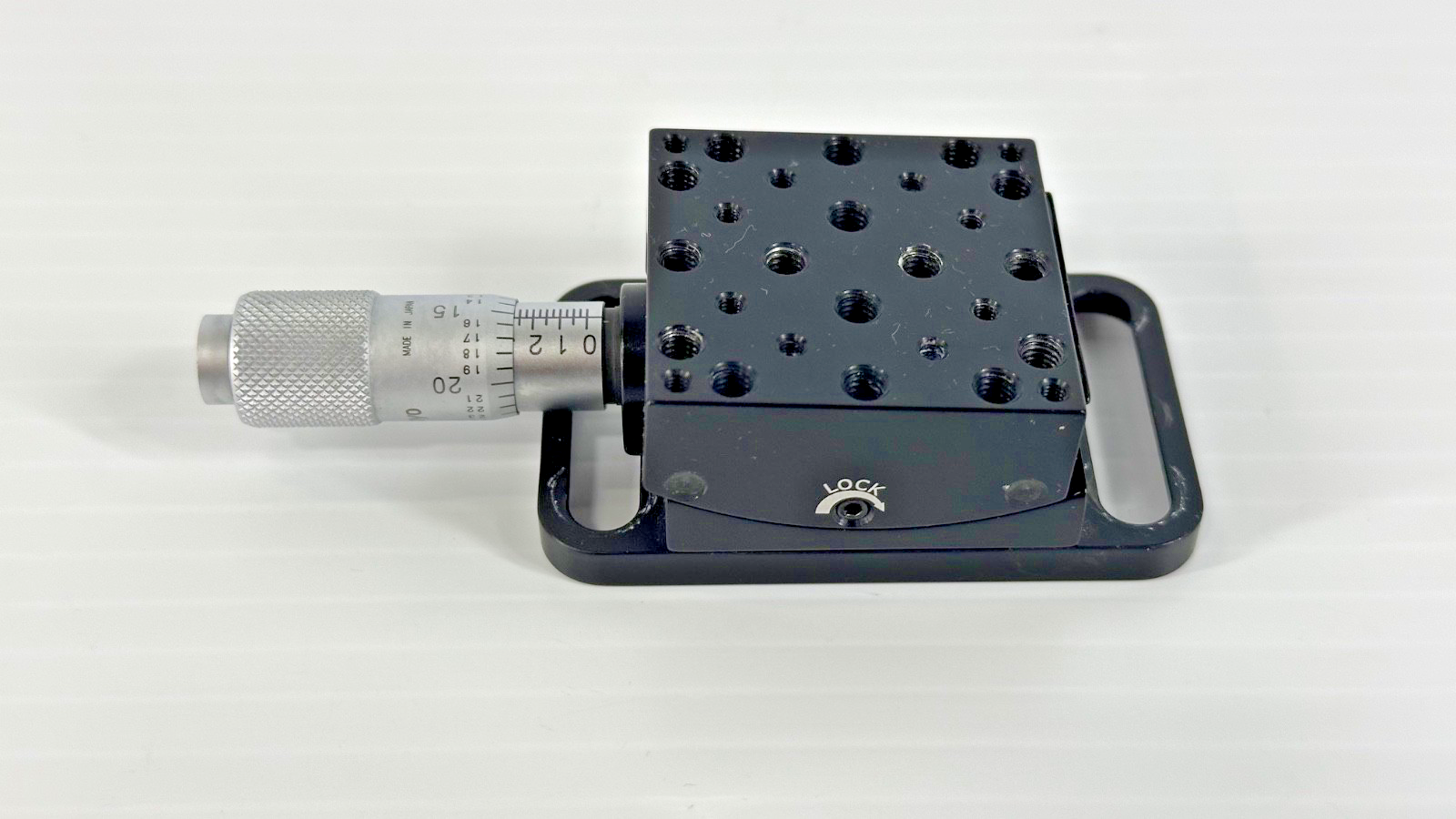 Thorlabs GNL10/M Large Manual Goniometer Stage ±10° Metric Micrometer3