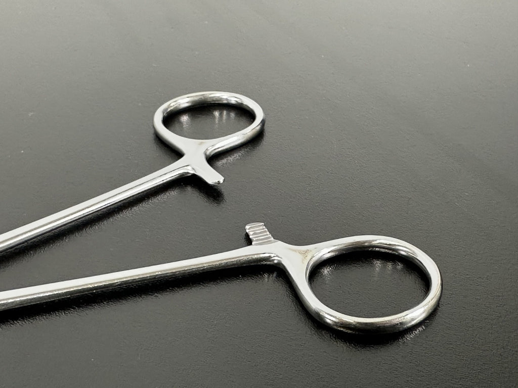 V. Mueller SU4057 Surgical Foerster Sponge Holding Forceps 9.5" Stainless1