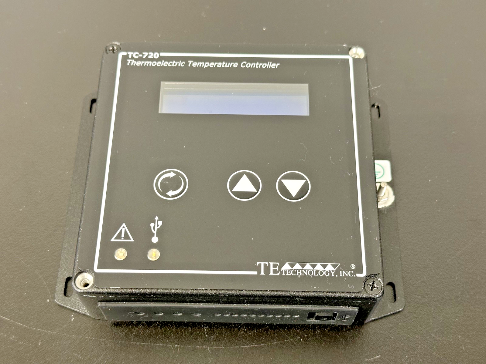 TE Technology TC 720 Thermoelectric Temperature Controller 12 36VDC 20A0