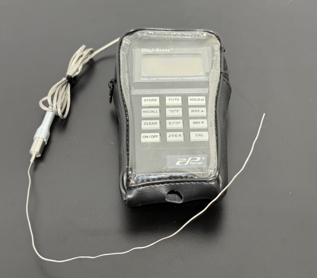 COLE PARMER DIGI SENSE MODEL 91100 40 THERMOCOUPLE THERMOMETER0