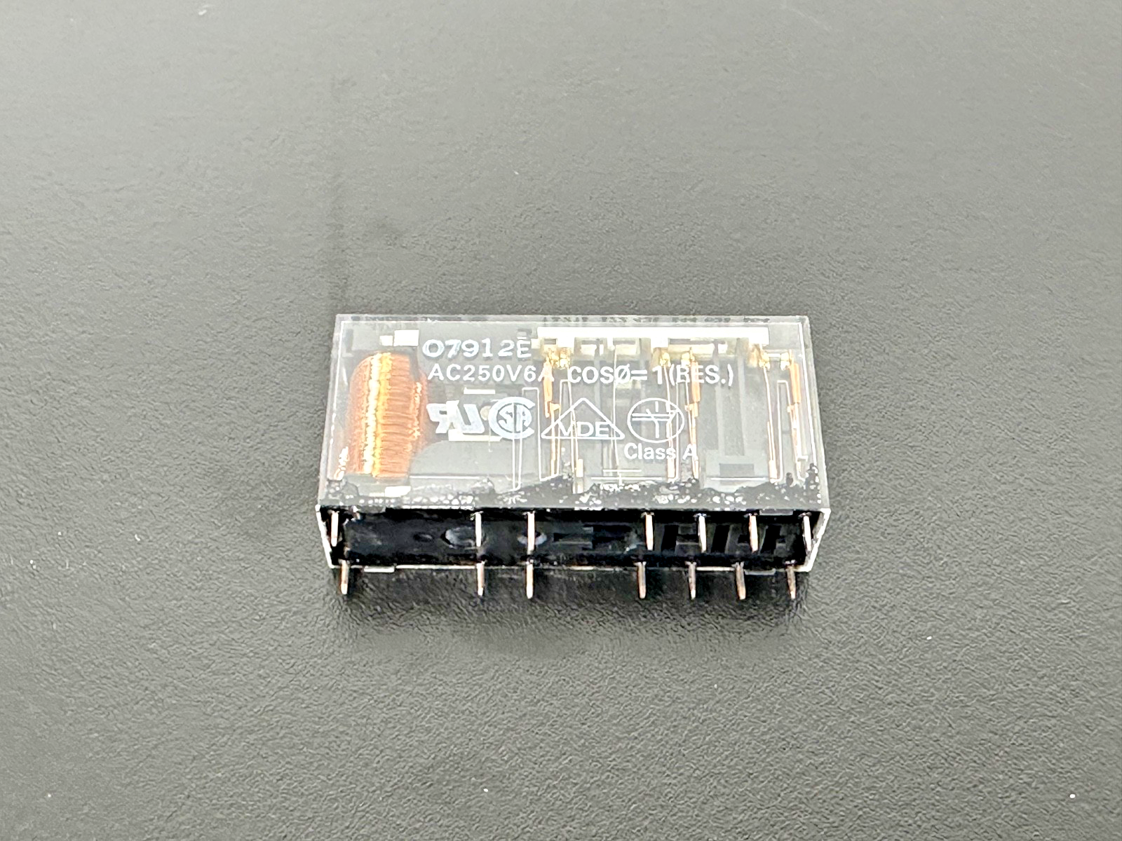 Omron G7SA 4A2B 24VDC Safety Relay 4PST 14 Pin Plug In0