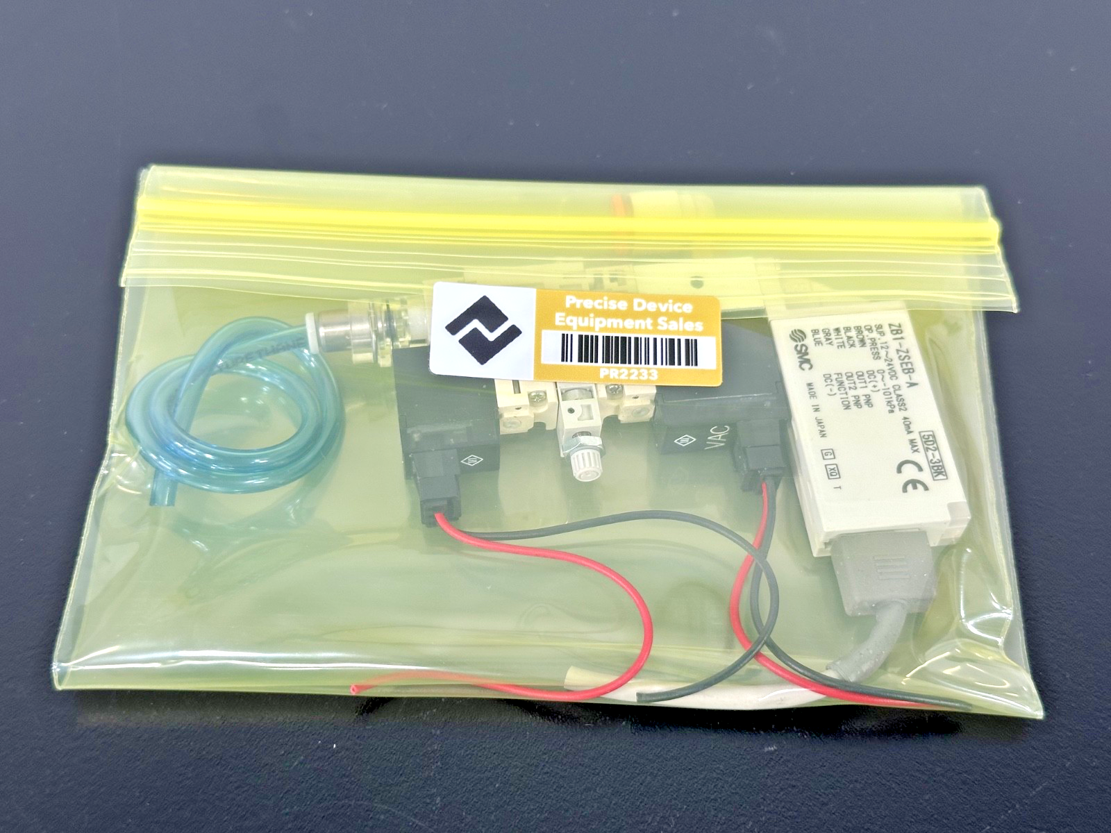 SMC ZB1 ZSEB A Digital Vacuum Pressure Switch Valve Assembly 12 24VDC4