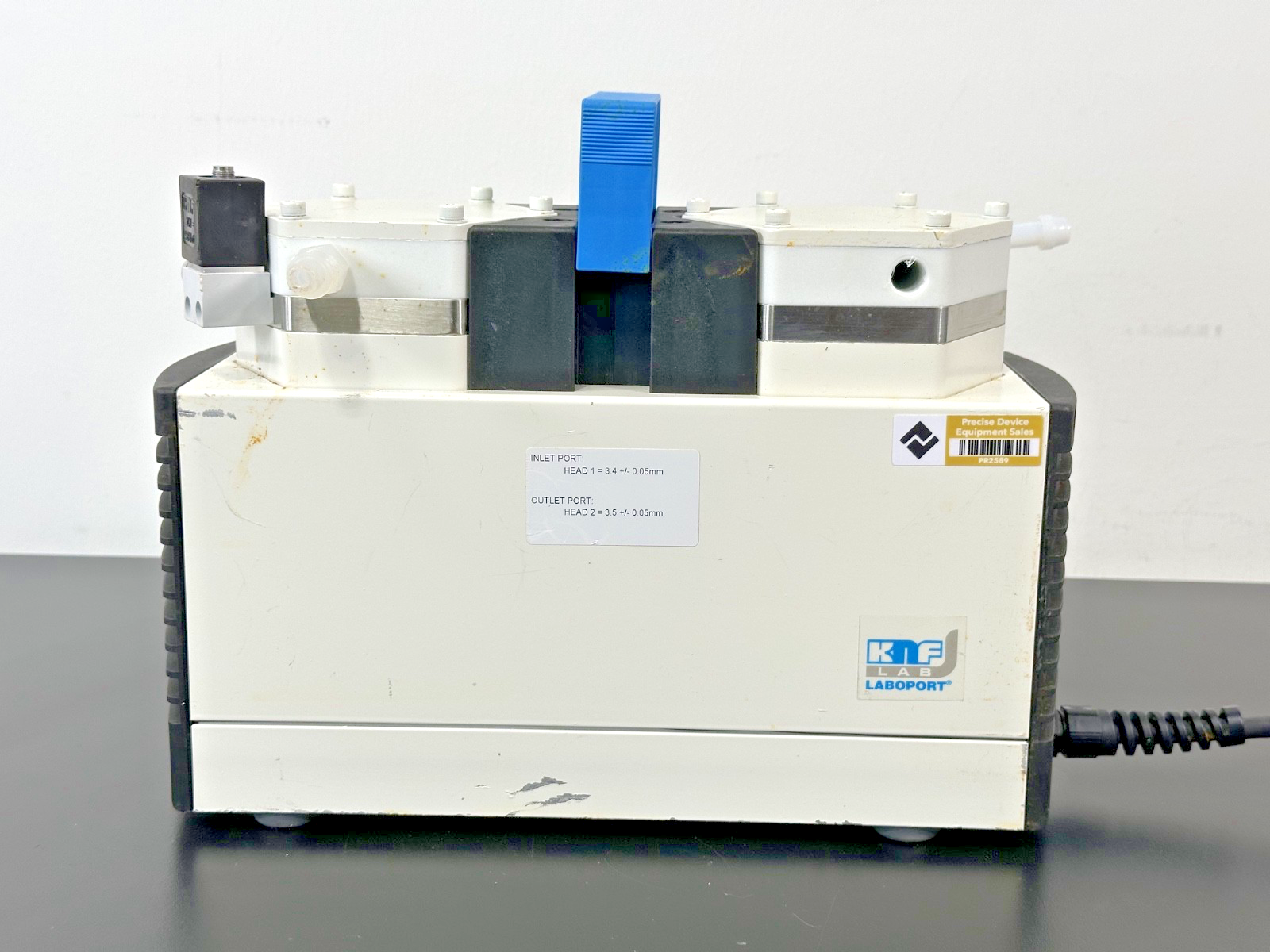 KNF Lab Labport Diaphragm Vacuum Pump Laboratory Pump Used For Parts Not Working2