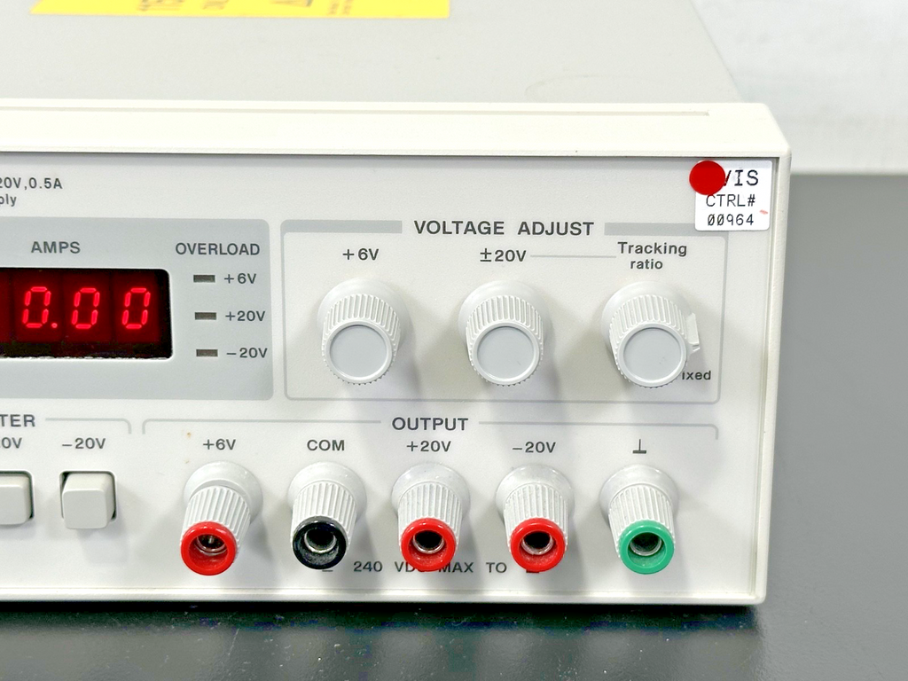 Agilent E3630A Triple Output DC Power Supply 6V 2.5A ±20V 0.5A Working2
