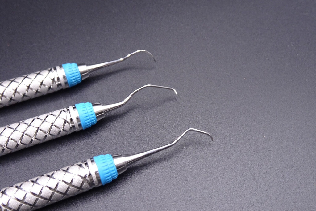 x3) Hu Friedy SCNEVI49, SAS11/149, SC13/149 everedge Dental Curette2