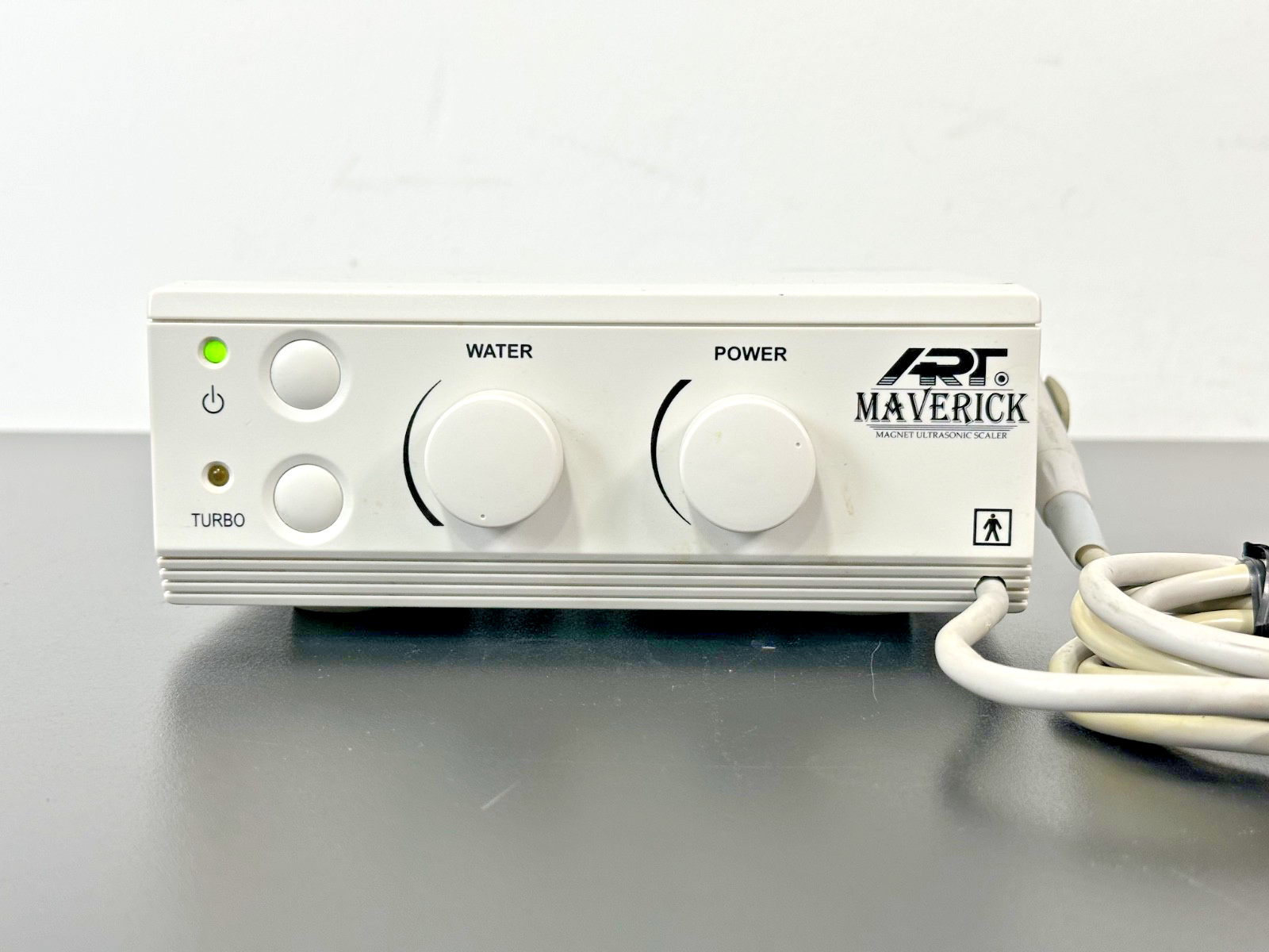 ART Maverick ART M1 25K Ultrasonic Scaler Control Unit w/ Handpiece Parts0