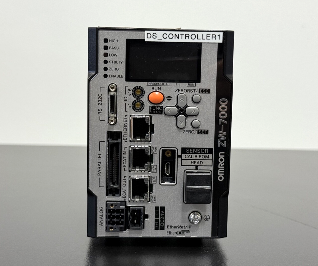 OMRON ZW 7000T  Fiber Optic displacement Sensor1