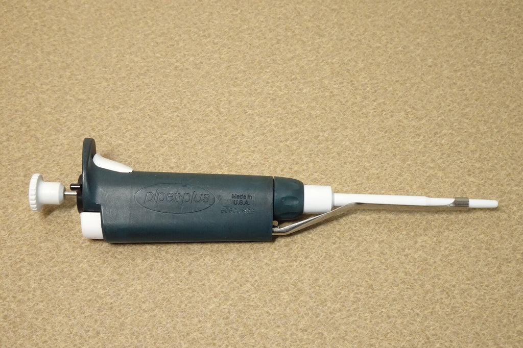 RAININ pipet plus R100uL Single Channel Pipet0
