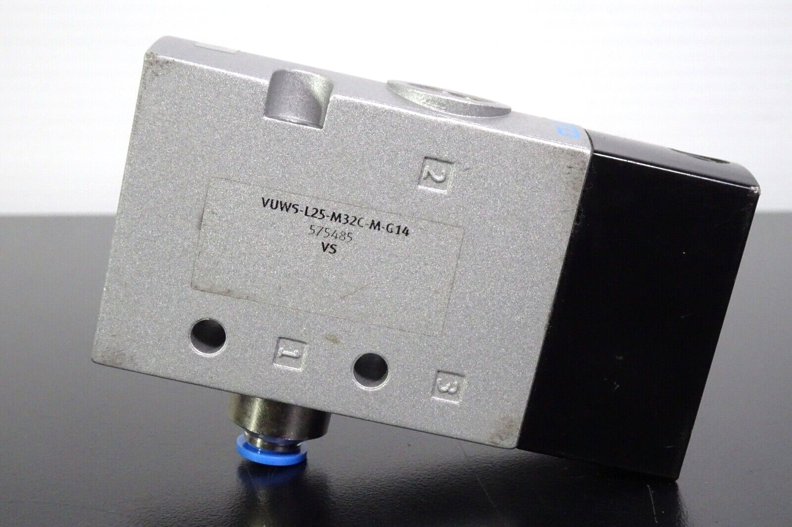 Festo VUWS L25 M32C M G14 Valve4
