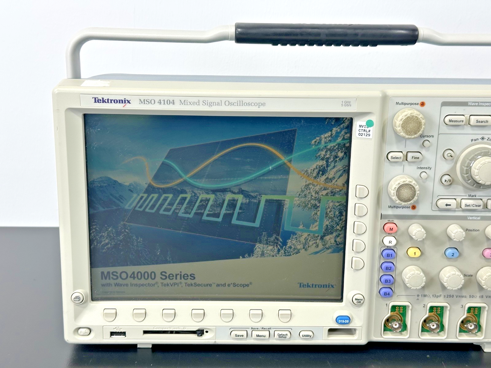 Tektronix MSO4104 1GHz 5GS/s 4+16 Channel Mixed Signal Oscilloscope  Working1