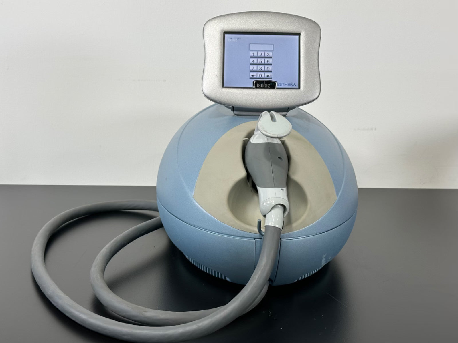 Solta Isolaz Pro 40 01740 Acne Treatment Laser System w/ Handpiece0