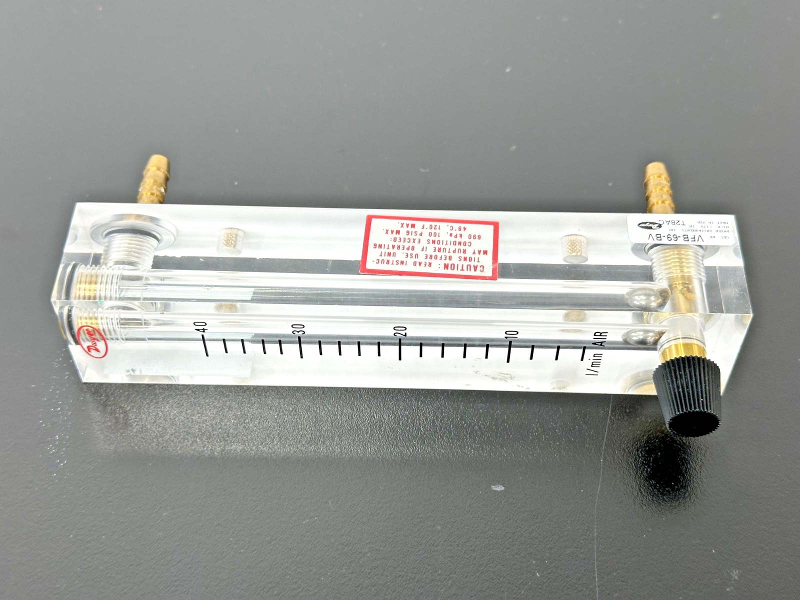 Dwyer VFB 69 BV Air Flow Meter Rotameter 0 40 L/min w/ Valve Used Untested1