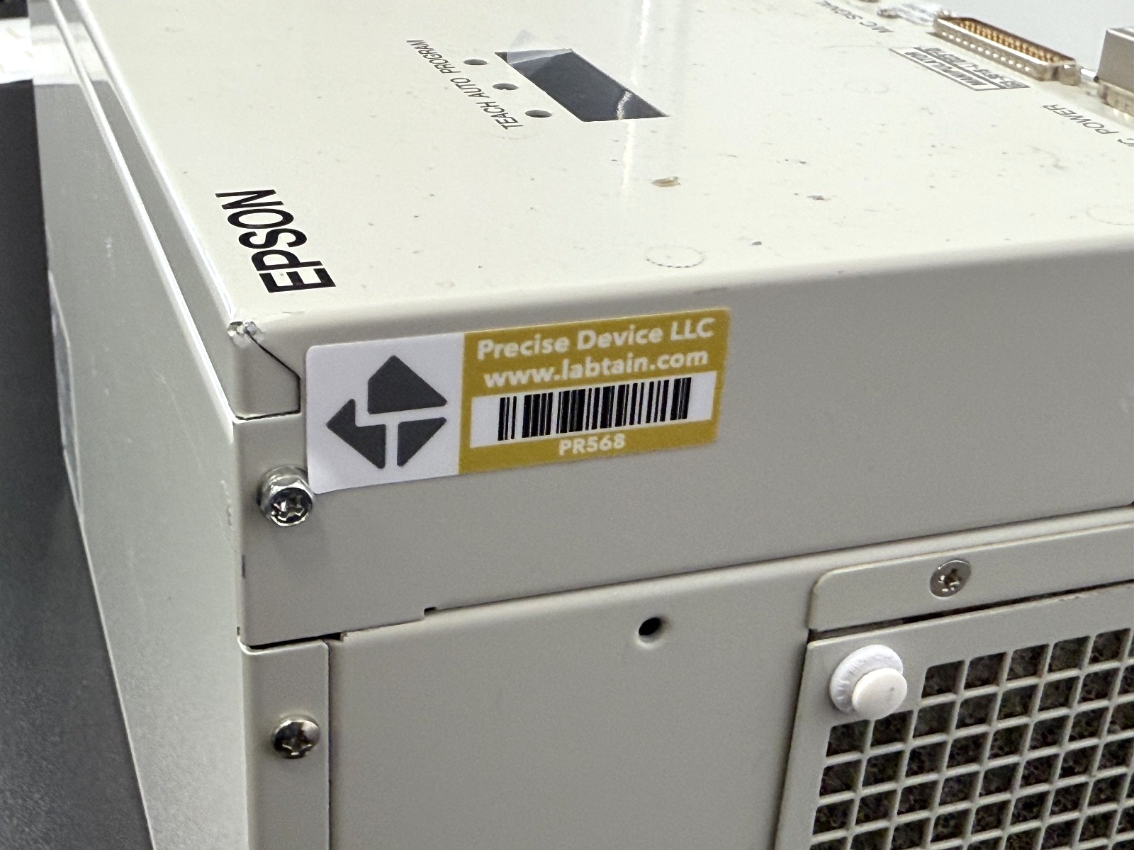 Epson RC180 Robot Controller Drive Unit Industrial Automation7