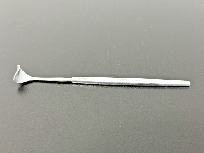 V. Mueller OP190 Desmarres Retractor No. 3 Large 16mm German Instrument
