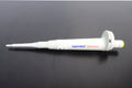 Eppendorf reference pipet Pipette Pipettor pipets 100 uL0