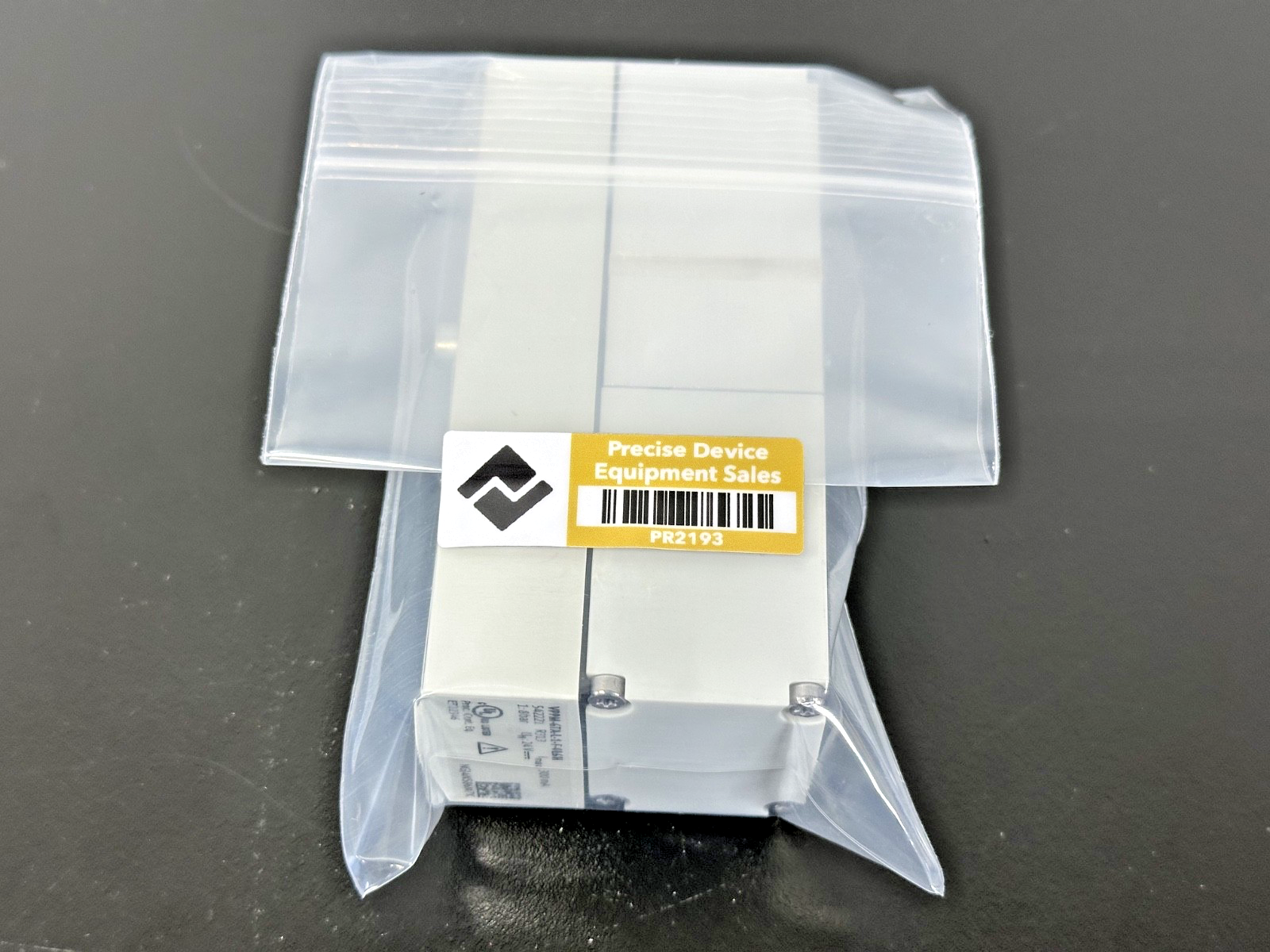 Festo VPPM 6TA L 1 F OL6H 542221 Proportional Pressure Regulator 24V DC5