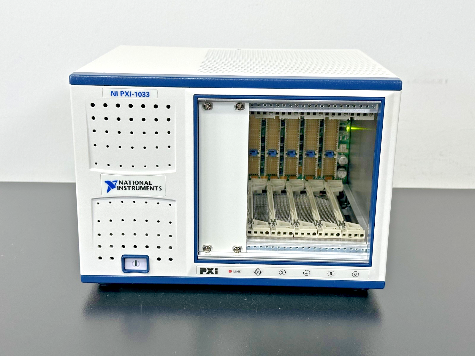 National Instruments NI PXI 1033 5 Slot PXI Chassis MXI Express | Working0