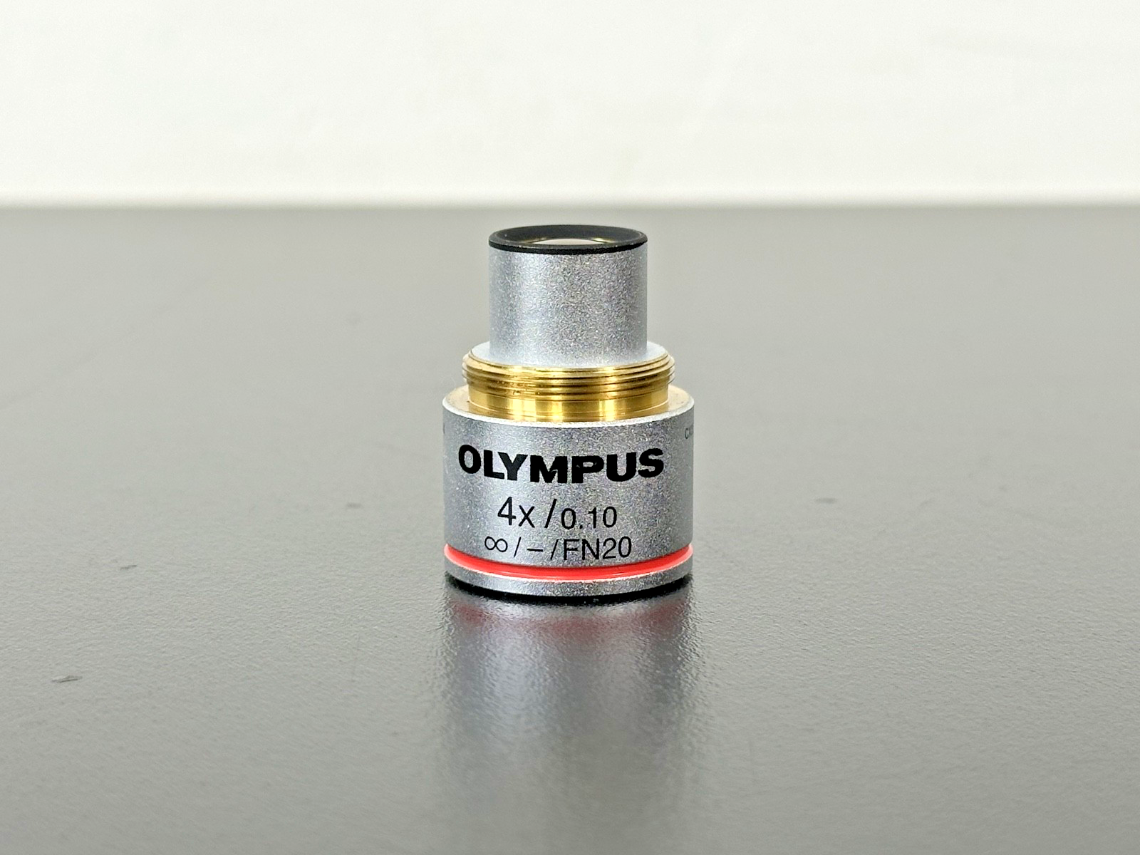 Olympus 4X 0.10 Plan Objective Microscope Lens Infinity FN200