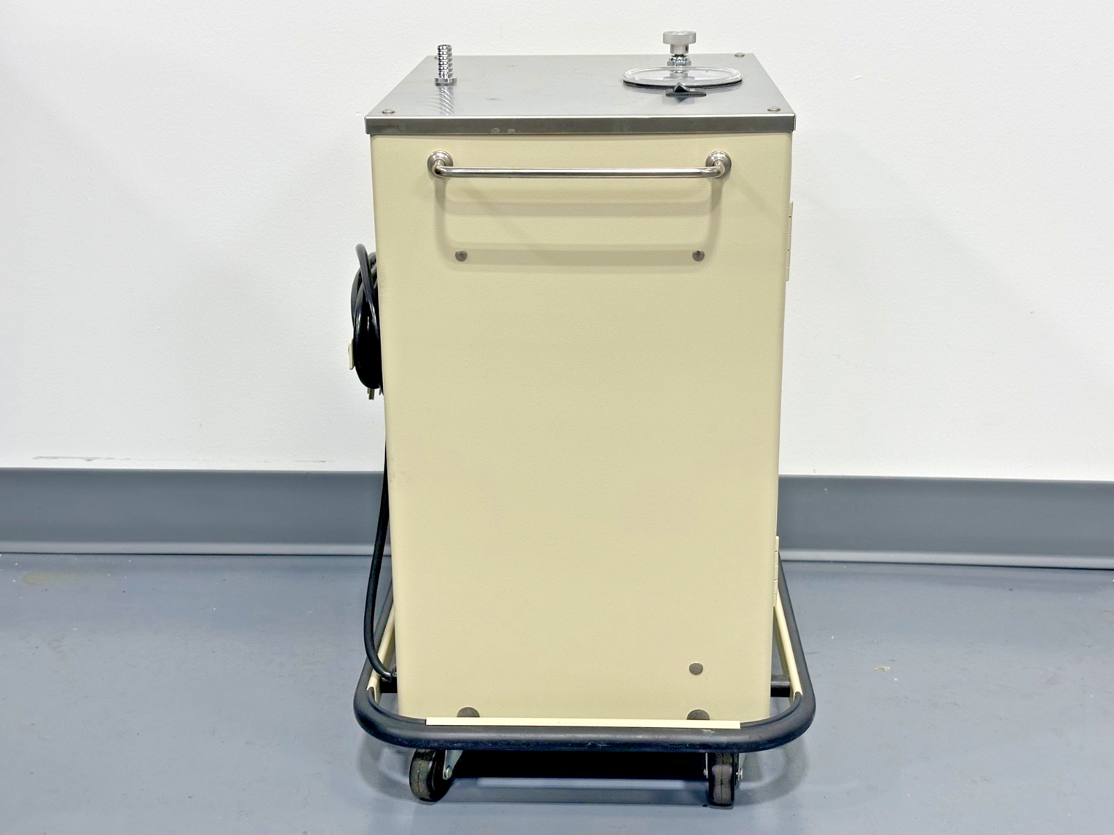 Berkeley Medevices SyneVac SV 5 Vacuum Aspirator 115V Used Tested Working6