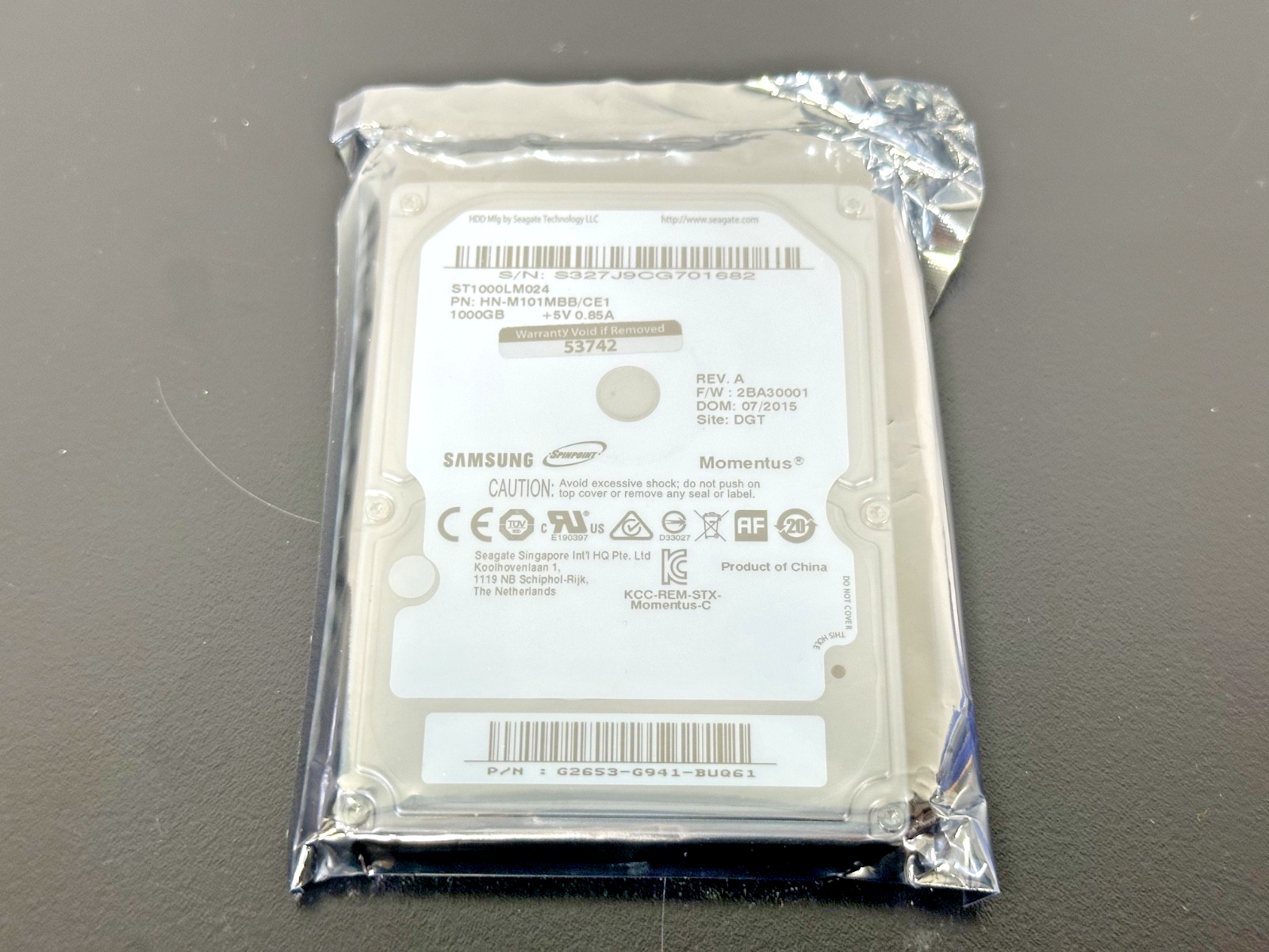 Samsung Seagate Spinpoint Momentus ST1000LM024 1TB 2.5" SATA Hard Drive0