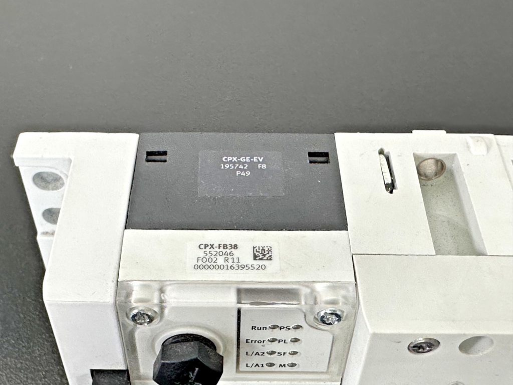 Festo CPX FB38 552046 Pneumatic Valve Terminal Assembly 533342 533347 Used3