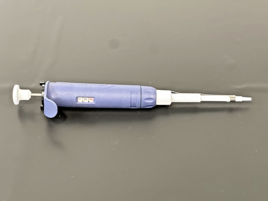 Rainin L 10 Adjustable Single Channel Micropipette 0.5 10µL Pipettor1