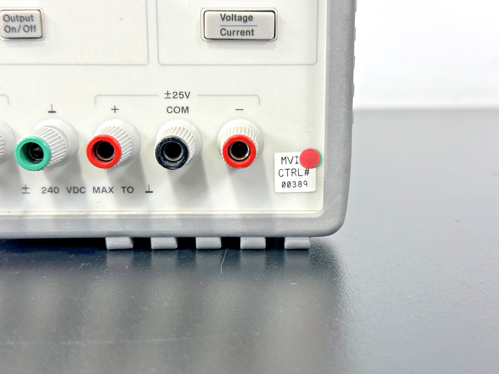 HP E3631A Triple Output DC Power Supply 0 6V 5A ±25V 1A Powers On Working2