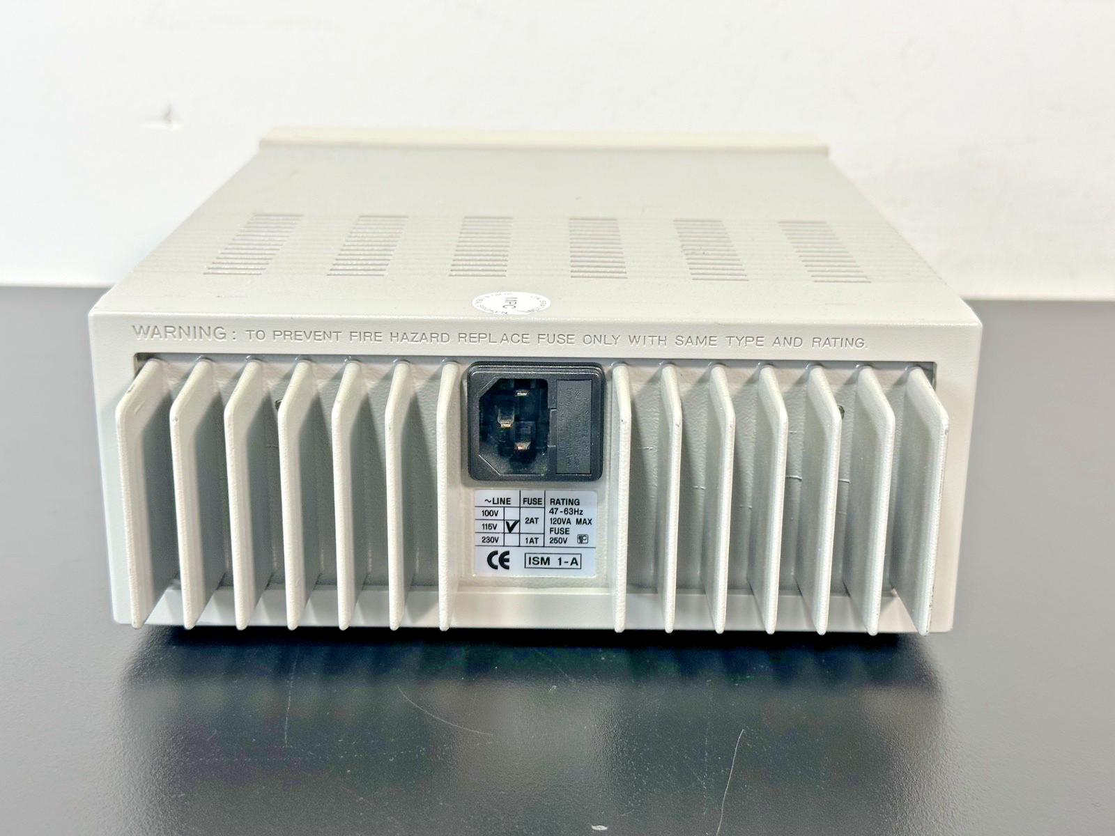 HP E3610A 0 8V 3A / 0 15V 2A DC Power Supply Powers On3