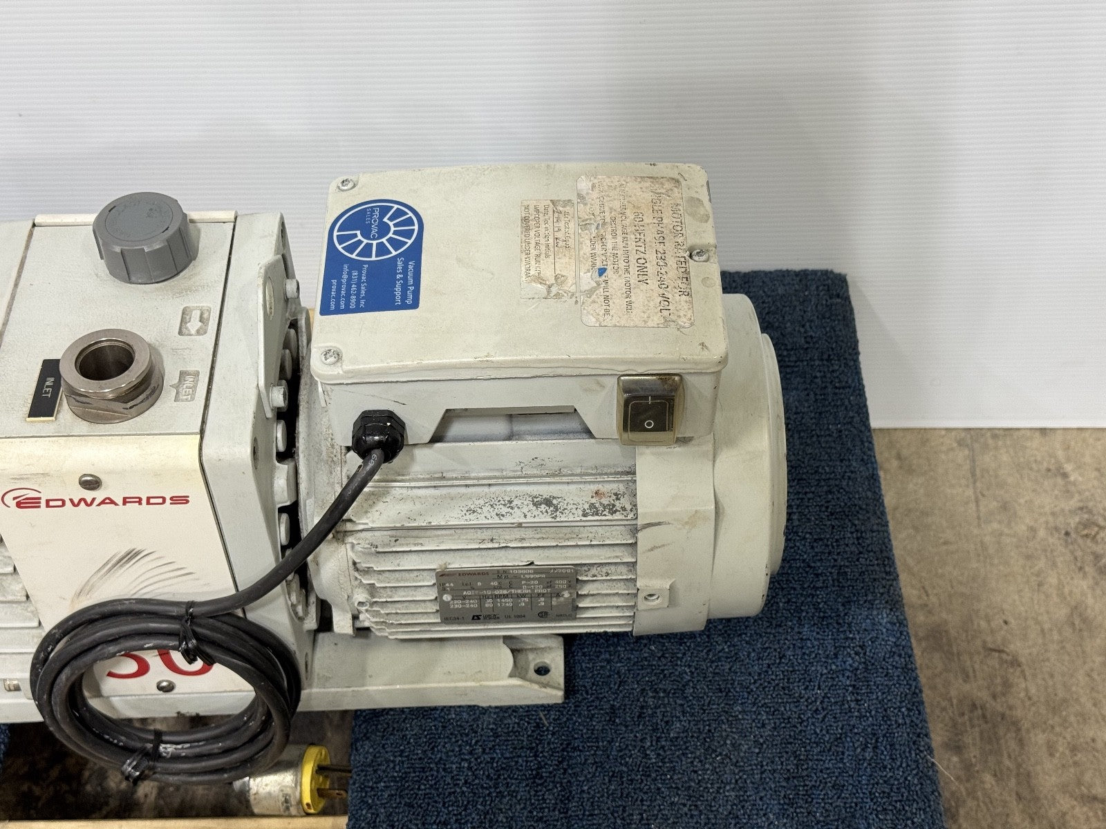 Edwards E2M30 Rotary Vane Vacuum Pump A374 15 9032