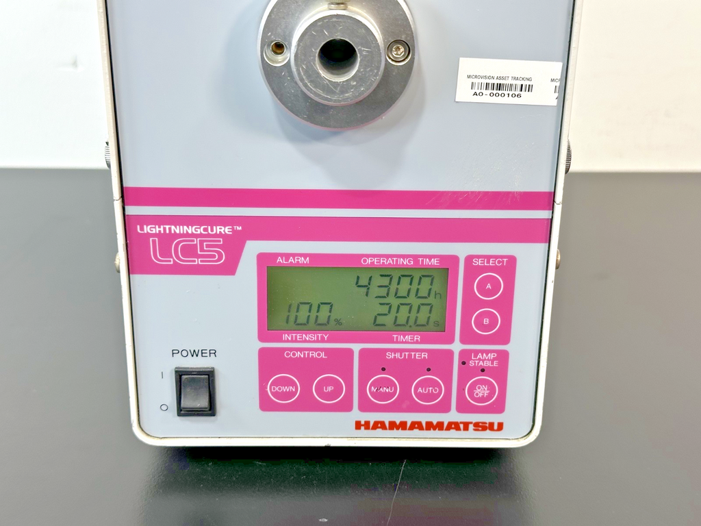 Hamamatsu Lightningcure LC5 L8388 01 UV Spot Light Source Powers On Working2