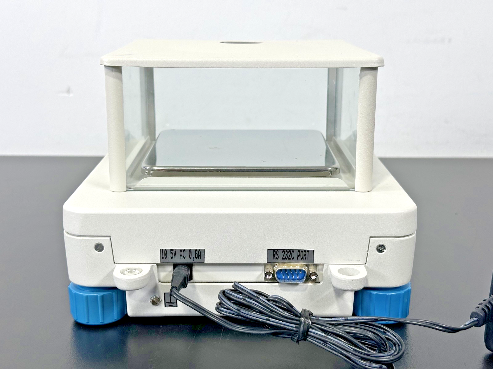 Adam AFP 110L Precision Laboratory Balance 110g x 0.001g Working4